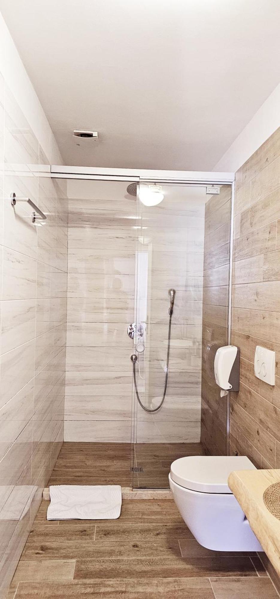 Guesthouse Augusta Insula Lastovo 外观 照片