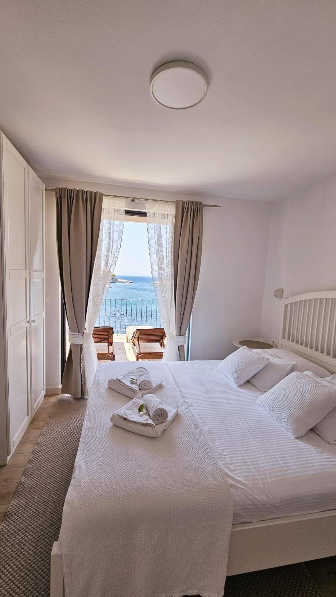 Guesthouse Augusta Insula Lastovo 外观 照片