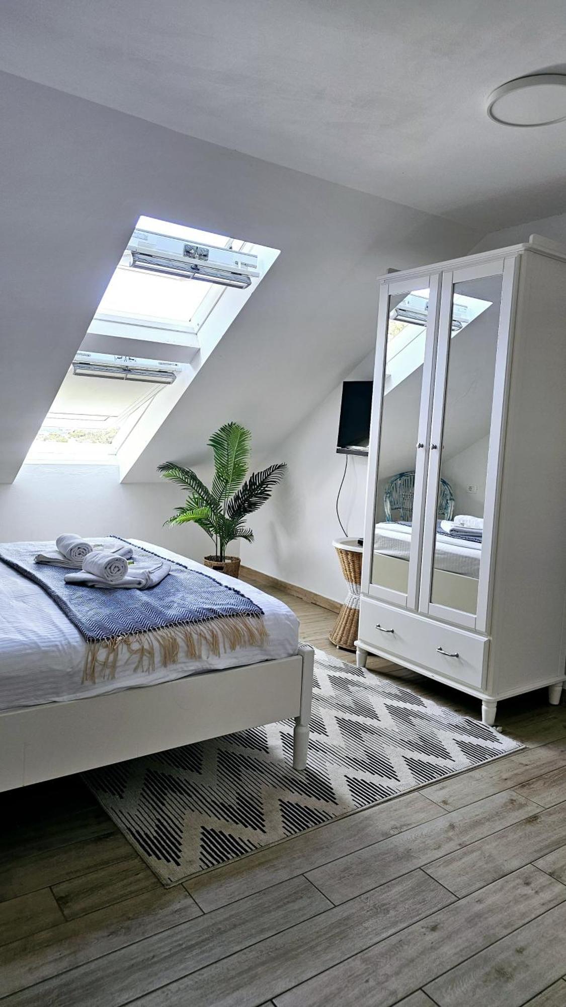 Guesthouse Augusta Insula Lastovo 外观 照片